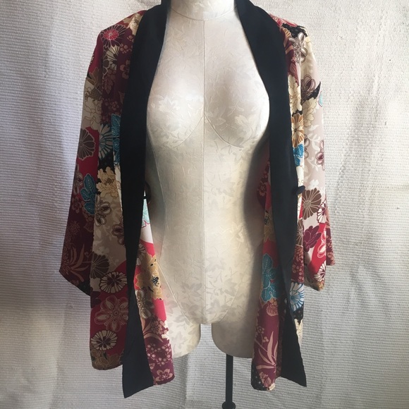 VTG Kimono 70s Printed Duster Jacket with Button - Picture 7 of 8